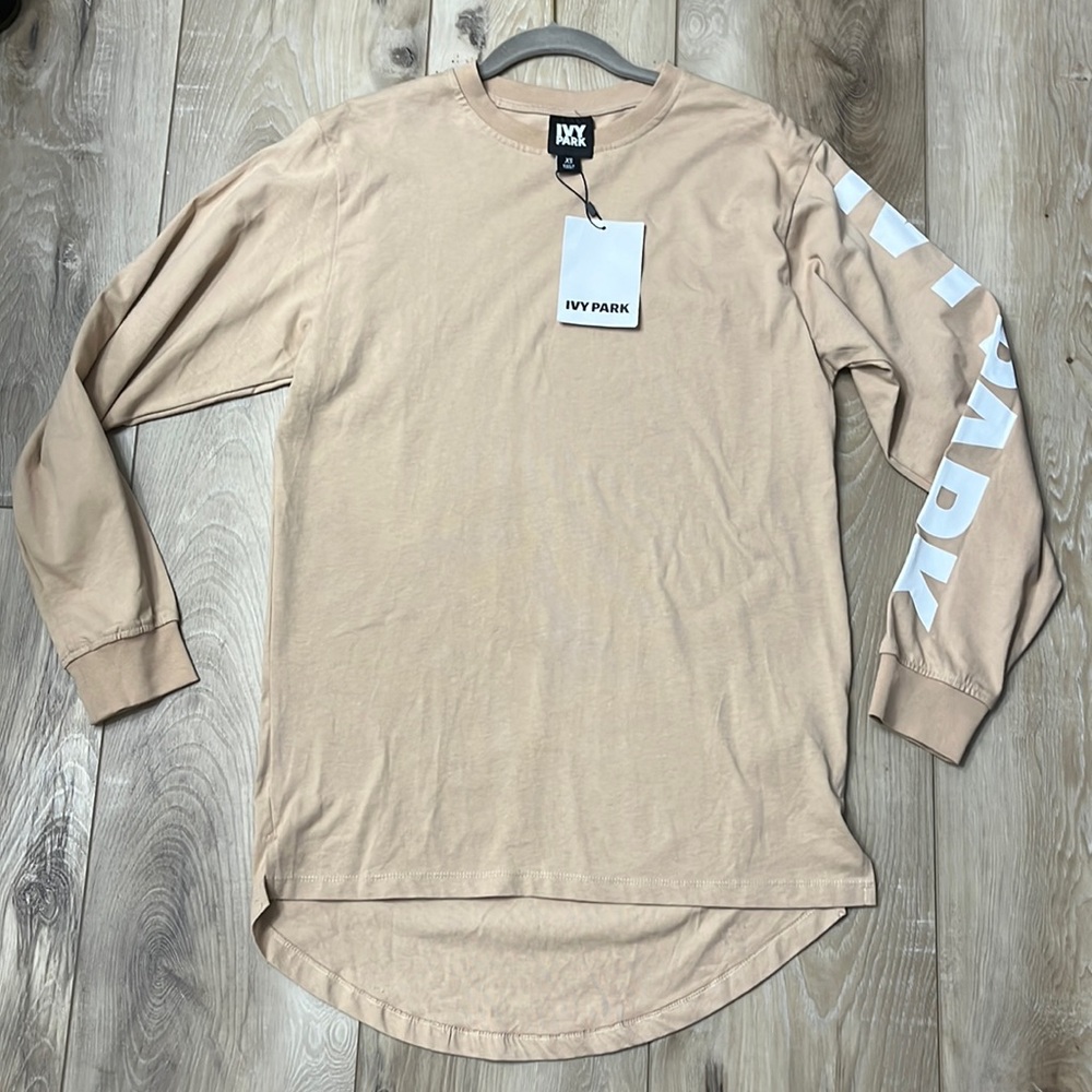 IVY PARK Long Sleeve T-shirt Logo On Sleeve Sand Size XS NEW